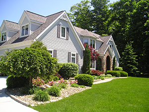 Landscapers and Lawncare Services in Cumberland Furnace, TN